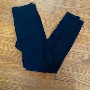 PINK SEAMLESS LEGGINGS